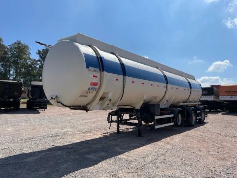 CARRETA TANQUE RANDON VANDERLEIA 43 MIL LITROS ANO 12
