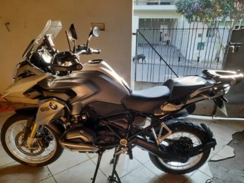 BMW - GS-1200 PREMIUM ANO-2017 