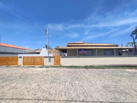 Casa à venda na Caueira
