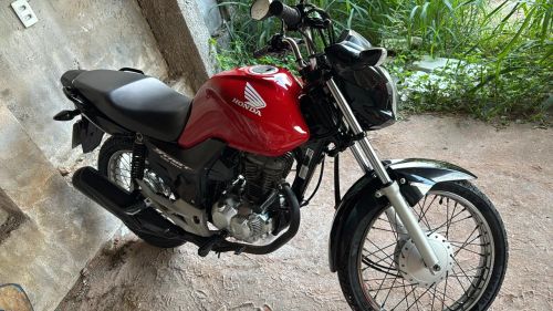 Moto Honda CG 160 Start vermelha (toda em dias) pronta para passar pro nome. 