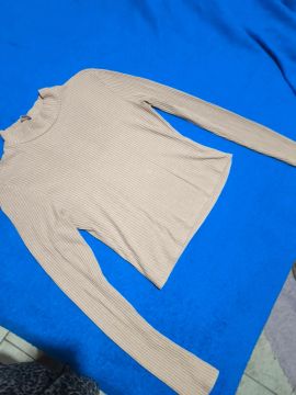 Blusa de Malha Bege 