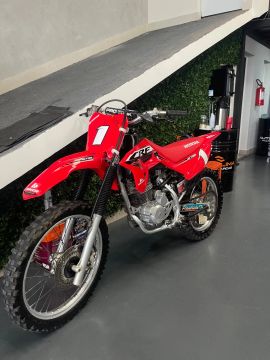 HONDA CRF 230 F