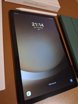 Samsung Tab A9Plus 5G +  capa magnética + caneta touch