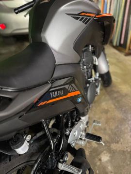 Yamaha Fazer 250cc - Impecável