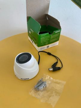 Câmera Intelbras nova na caixa