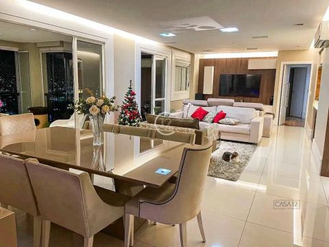 Apartamento com 3 suítes e vista livre à venda, 194 m² por R$ 2.900.000 - Jardim Aquarius 