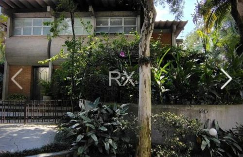 Casa ampla com 407 m², à venda no bairro Pacaembu.