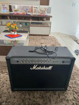 Amplificador marshall MG102fx