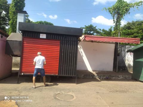 Alugo trailer comercial no Anil 