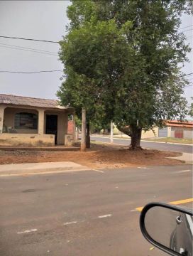 Vendo 2 casas em Guia Lopes 