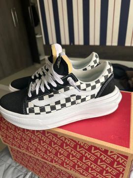 Tênis vans oversized nunca usado tam 42