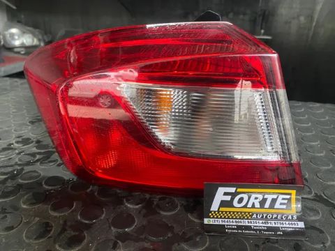 Lanterna esquerda chevrolet cruze sedan 2017/2019