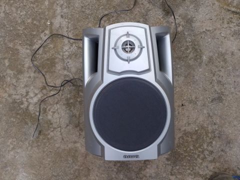 Caixa som Aiwa leia anúncio
