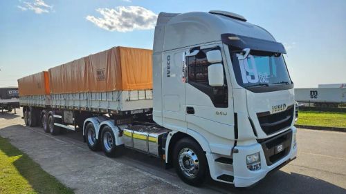 Iveco Hiway 440 6x2 Ano 19 Teto Alto Aut Mola + Bitrem Graneleiro Randon Ano19 7.10 x 1.8