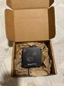  Beats Fit Pro