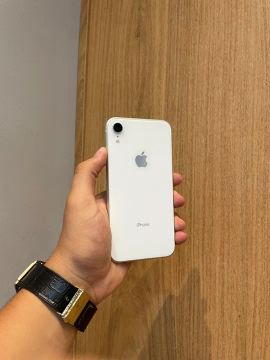 iPhone XR Branco 64GB