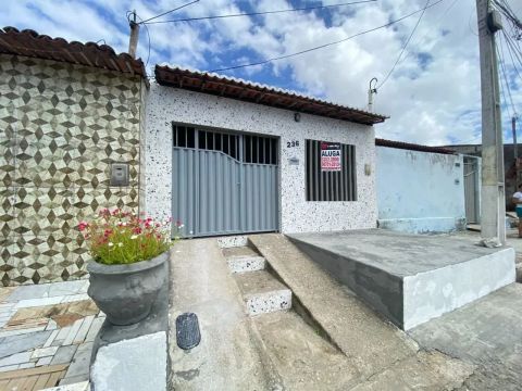 Casa com 2 dormitórios para alugar, 120 m² por R$ 907,54/ano - Lagoa Azul - Natal/RN