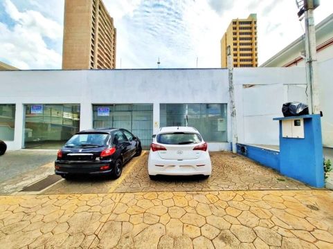 Loja / Salão / Ponto Comercial para aluguel, 3 vagas, Centro - Limeira/SP