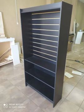 ESTANTE CANALETADA COM PRATELEIRA MDF