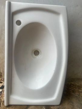Pia do banheiro 