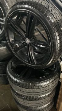 Rodas aro 20 c/ pneus - Tiguan R line