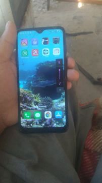  moto G8 play 