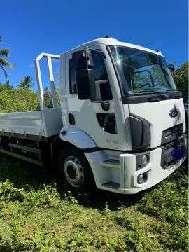 Caminhão FORD CARGO 1719 REDUZIDO 2013 Novíssimo R$205.000