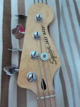 Baixo Squier Jazz Bass affinnitty 2024(modelo novo)