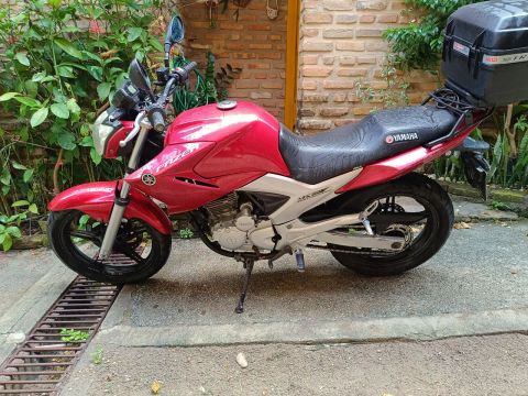 Yamaha Fazer 250 2012 - impecável