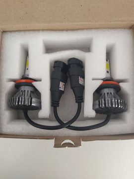 Ultra led. H-11. Nova. (1) um ano de garantia. R$  300,00. Instajada