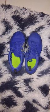Tênis Esportivo Azul - Tamanho 35
