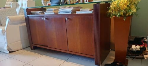 Aparador/Buffet de madeira com 3 portas