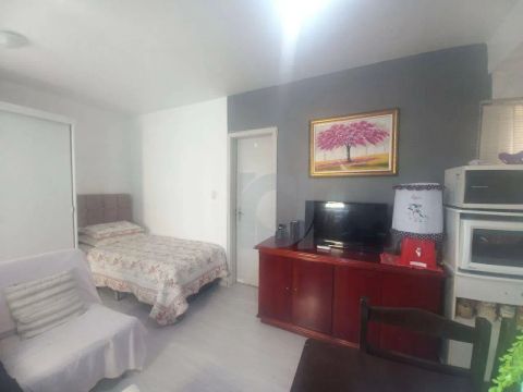 Kitnet com 1 dormitório à venda, 35 m² por R$ 140.000 - Centro - São Leopoldo/RS