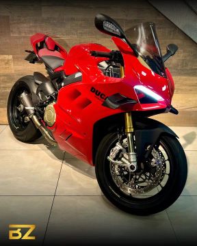 DUCATI PANIGALE V4S - Baixo Km - Impecável 