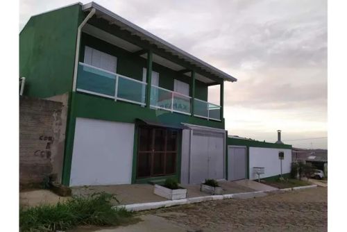 **Casa Espaciosa em Jardim do Cocão  Ótimo Preço!**