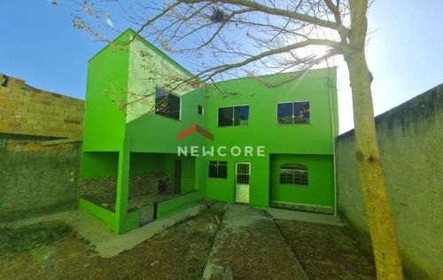 Casa em Rua Escritor Érico Veríssimo - Belvedere - Ribeirão das Neves/MG