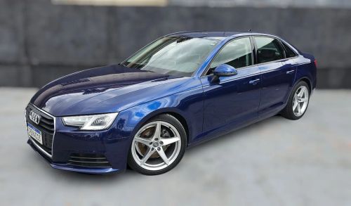 Audi A4 Turbo 190cv  - financio - aceito trocas