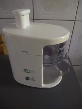 Extrator de Suco Walita -