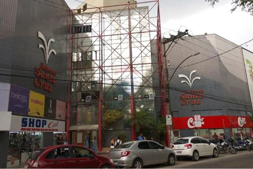**ALUGA-SE LOJA NO SANTA CRUZ SHOPPING  OPORTUNIDADE IMPERDÍVEL!**