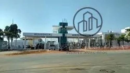 Sobrado Condomínio Horto Florestal com 3 Suítes e Piscina - Sorocaba/SP