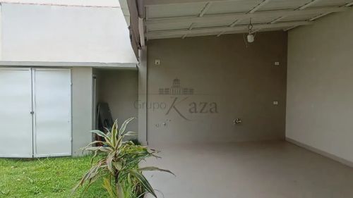 Imóvel para aluguel com 180 metros quadrados com 3 quartos em Jardim Santa Maria - Jacareí