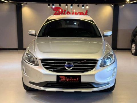 VOLVO XC60 T5 2.0 - SEGURANÇA, CONFORTO E PERFORMANCE  NA DIPIVEL