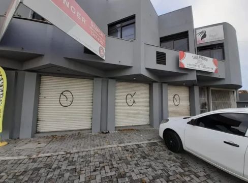 LOJA COMERCIAL BOQUEIRÃO