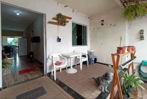 Casa nas Quintas ST1759