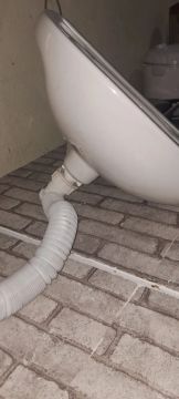 Pia pra banheiro branca