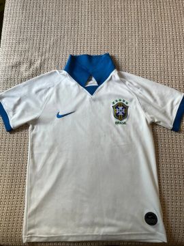 Camisa de Futebol Brasil - Nike - Tamanho P