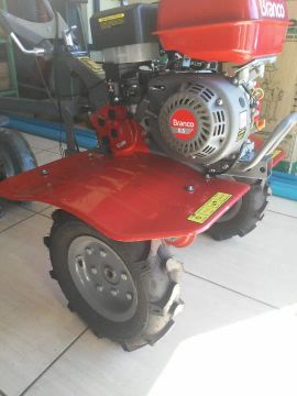 TRATORITO MOTOCULTIVADOR  MARCA BRANCO DE 6,5 CV 