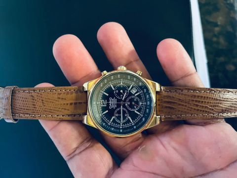 Relógio Casio Edifice Cronógrafo Dourado