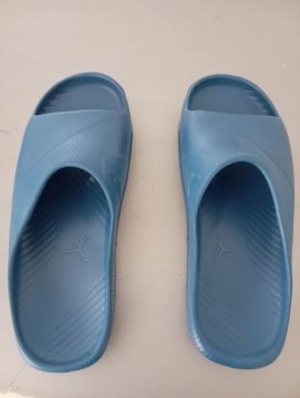 Chinelo  Jordan Post Slide 