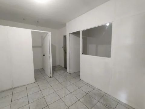 Sala comercial Centro - São Gonçalo- RJ.